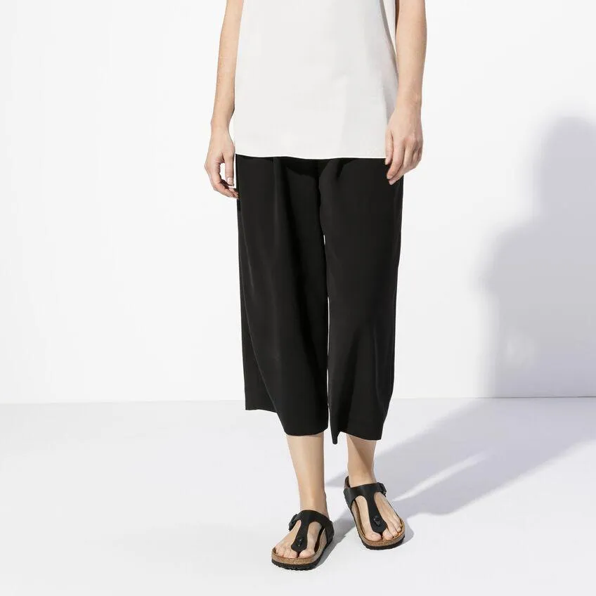 Birkenstock Gizeh Black Leather